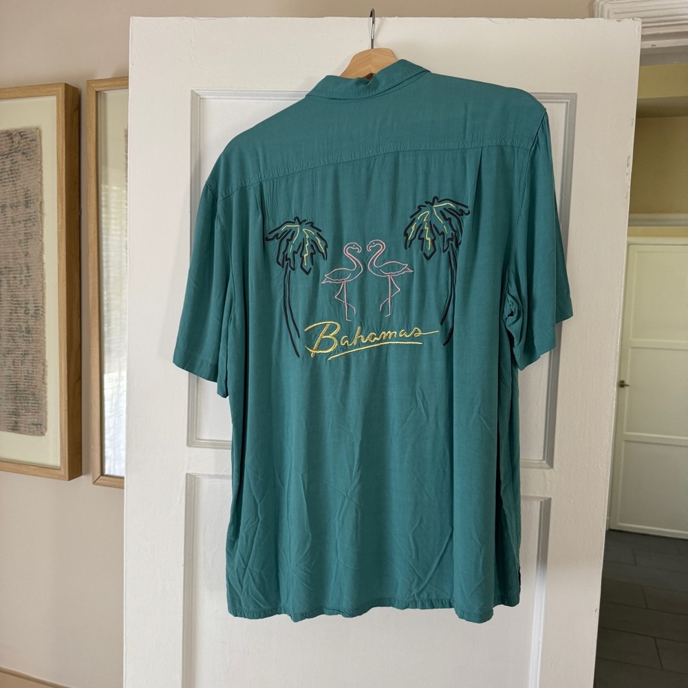 Urban Outfitters Vacation Resort Shirt